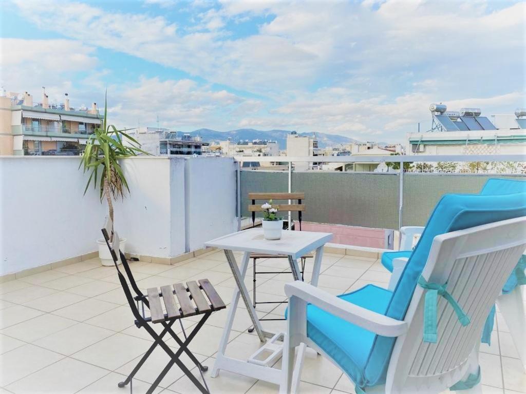 Konstantinou Apartment - Smart & Roof Top Terrace Атина Екстериор снимка